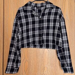 SHEIN Black and White Plaid Crop Top